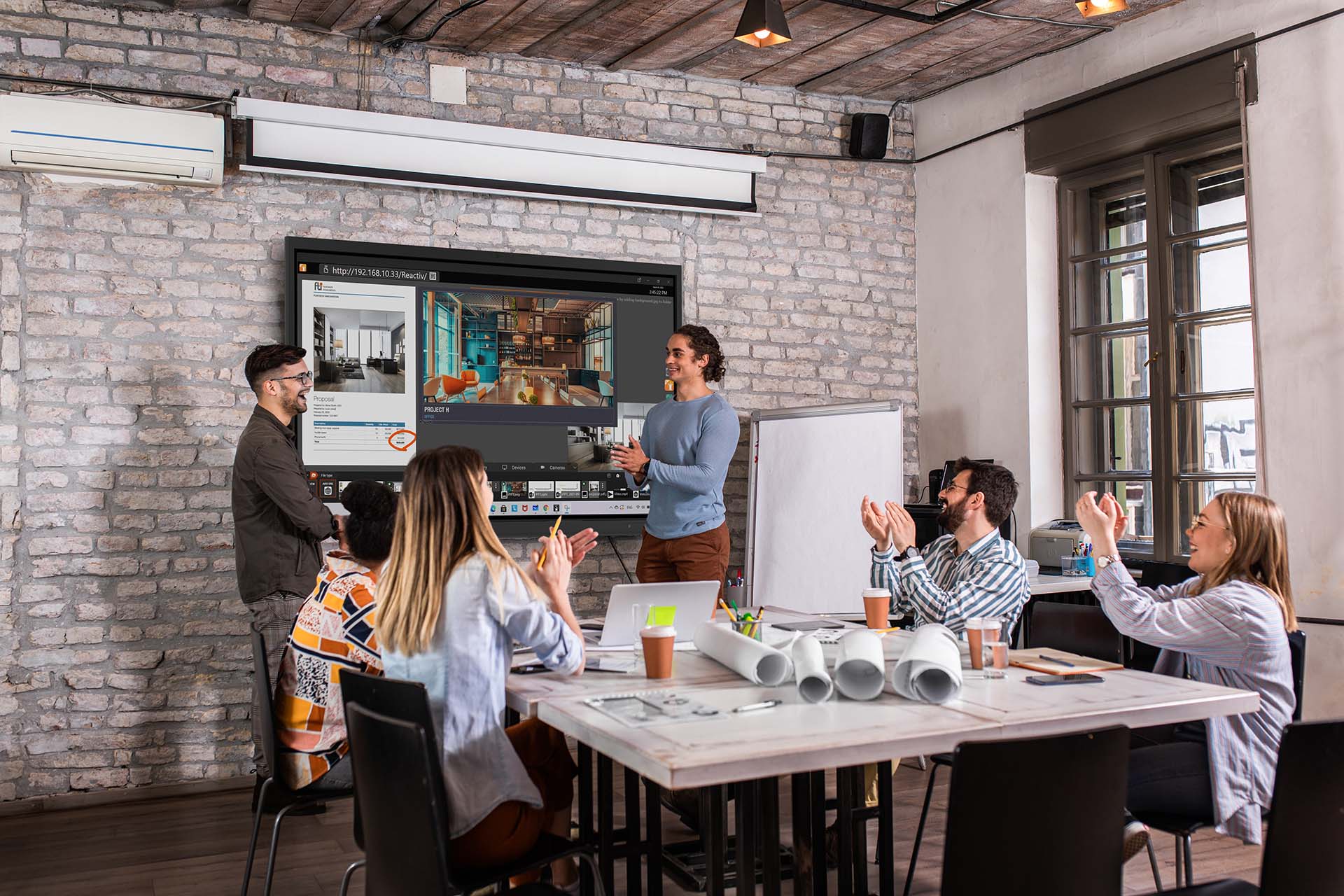 会議室（中〜大）